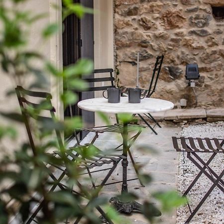 Apartamento Aris In Kolonaki Atenas Exterior foto