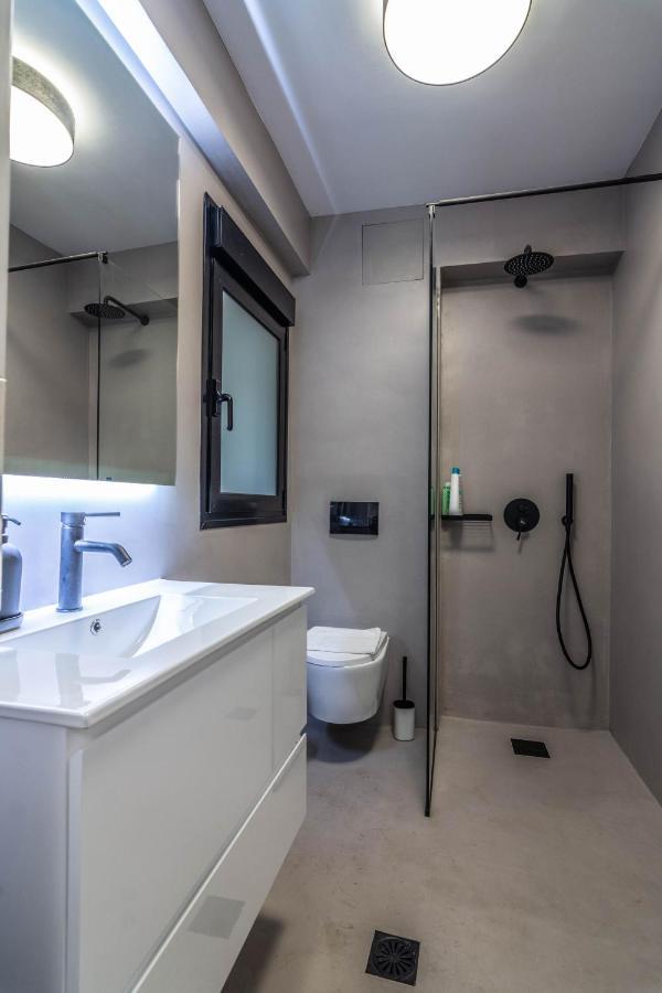 Apartamento Aris In Kolonaki Atenas Exterior foto