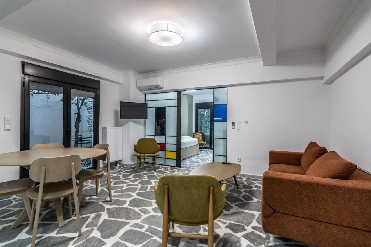 Apartamento Aris In Kolonaki Atenas Exterior foto