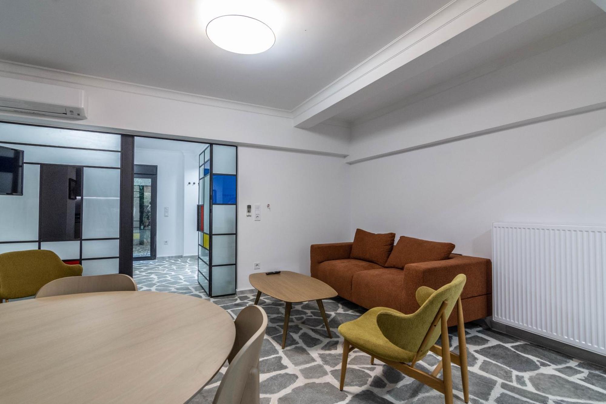 Apartamento Aris In Kolonaki Atenas Exterior foto