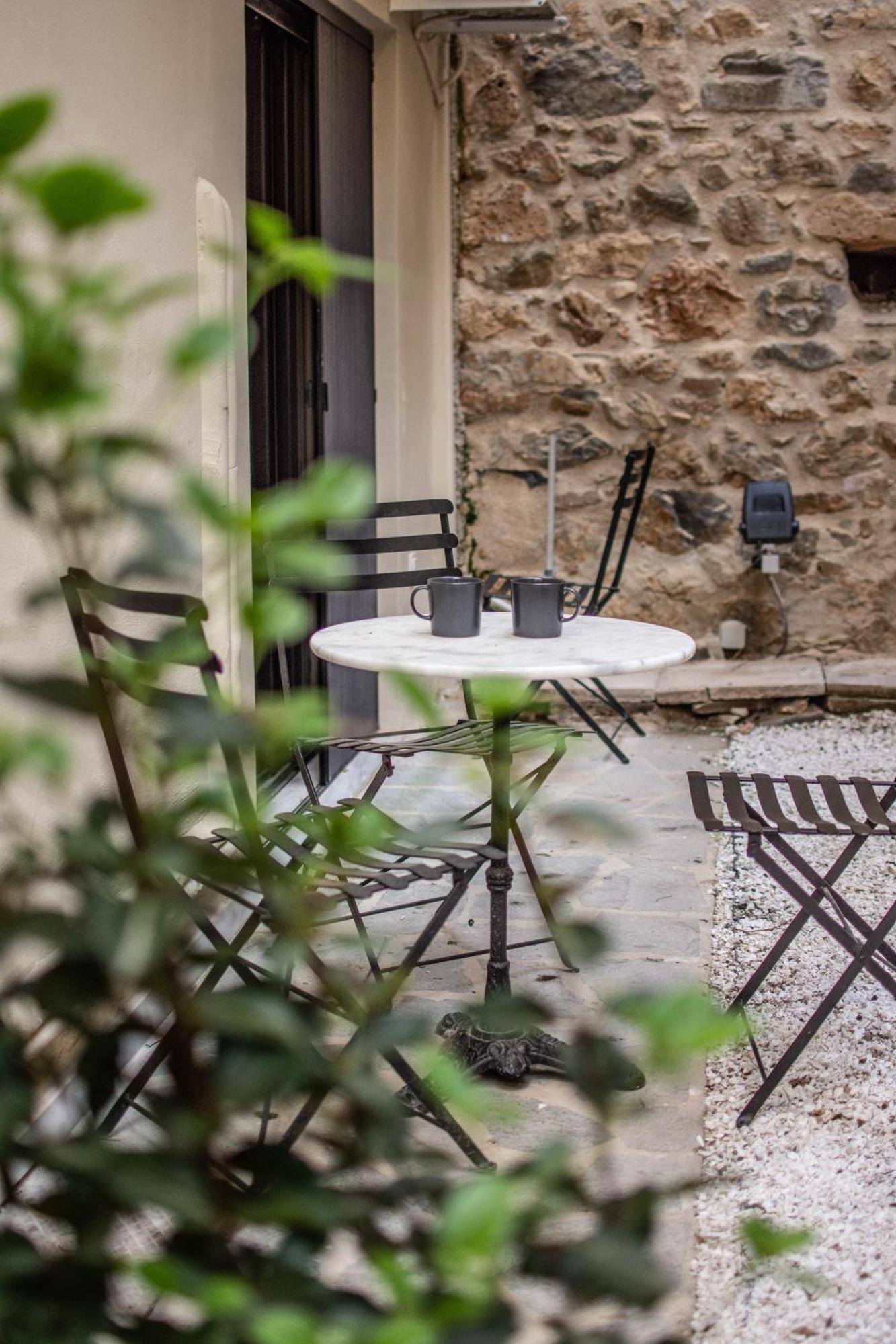 Apartamento Aris In Kolonaki Atenas Exterior foto