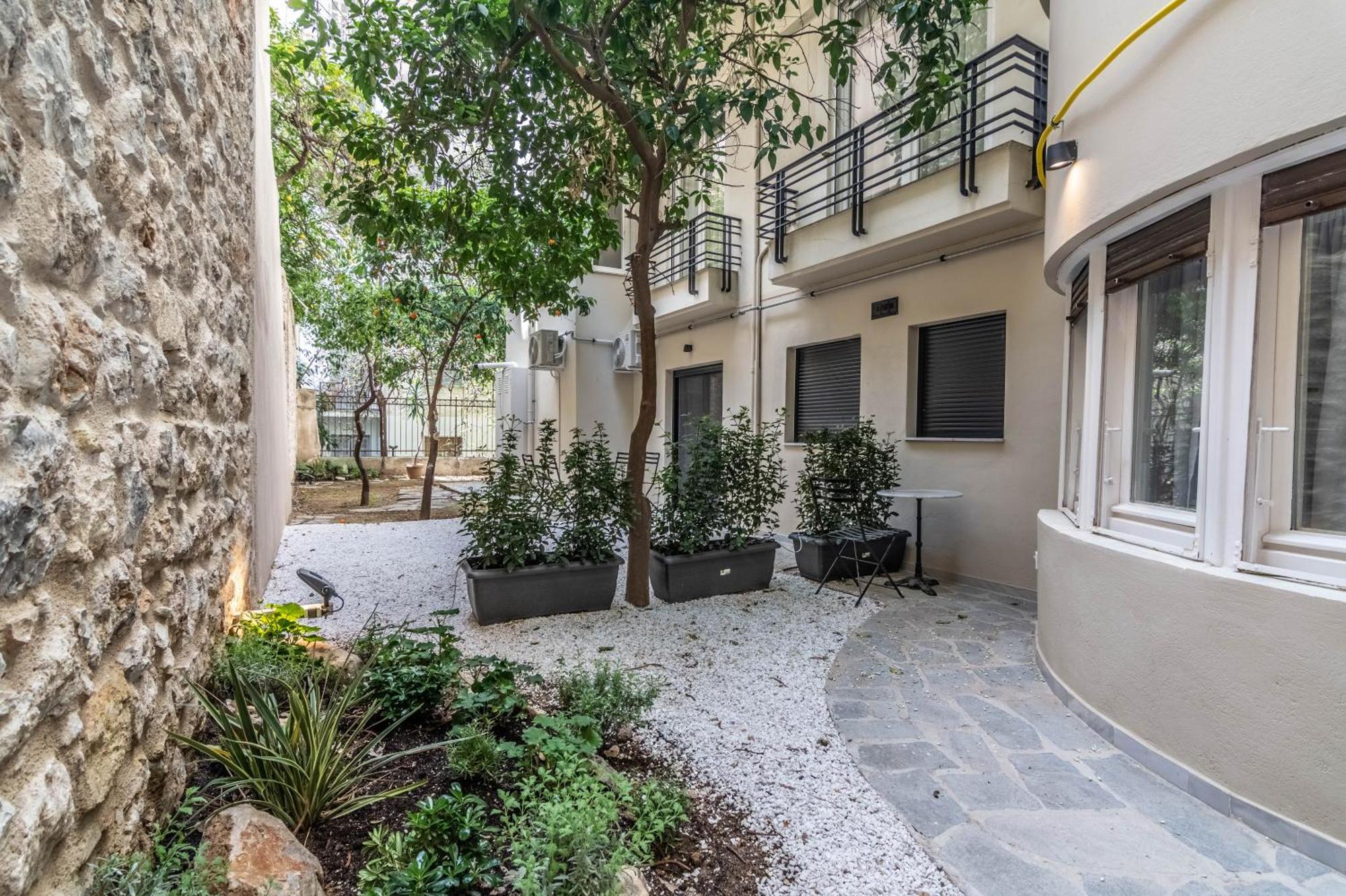Apartamento Aris In Kolonaki Atenas Exterior foto