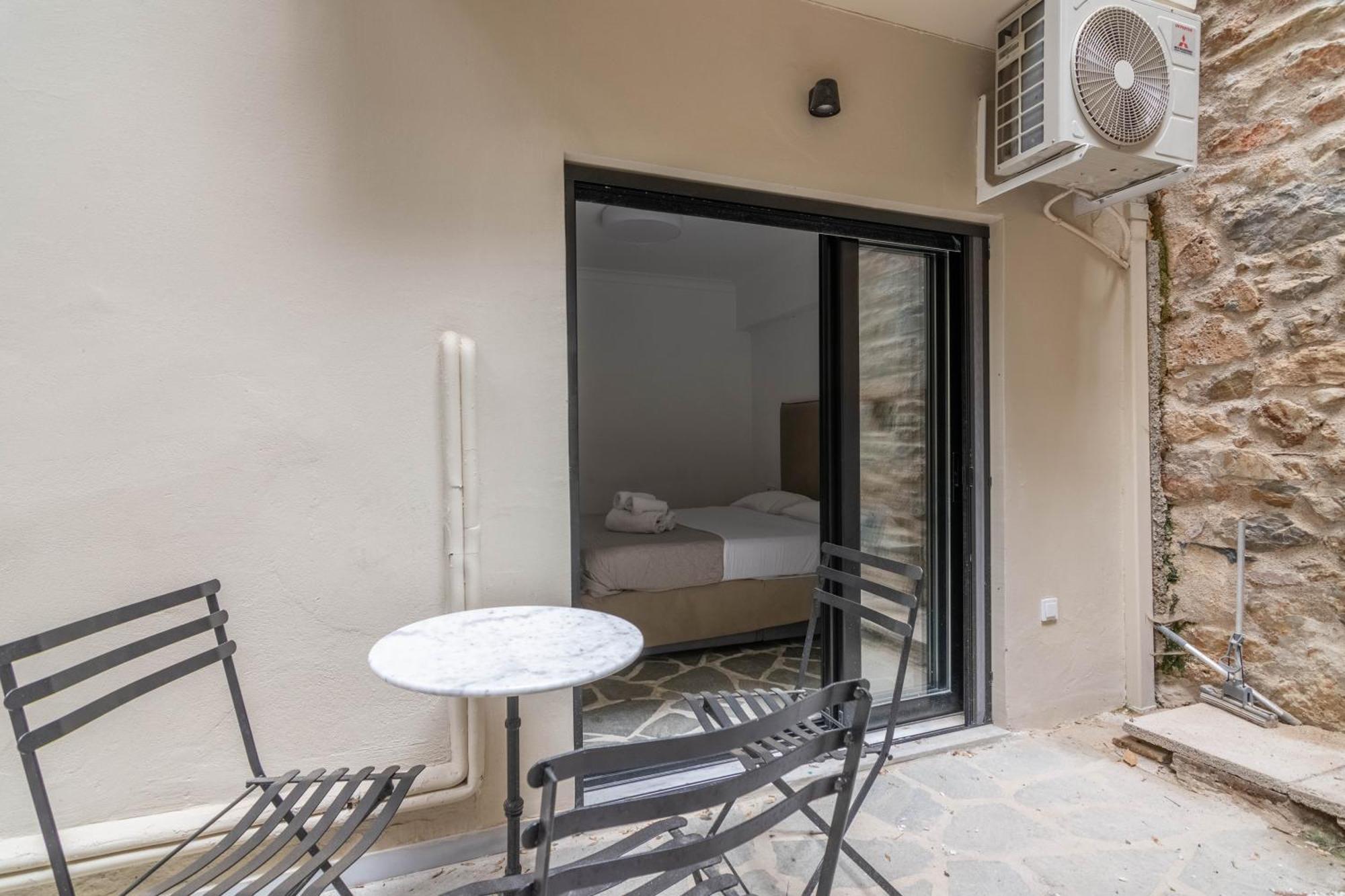 Apartamento Aris In Kolonaki Atenas Habitación foto